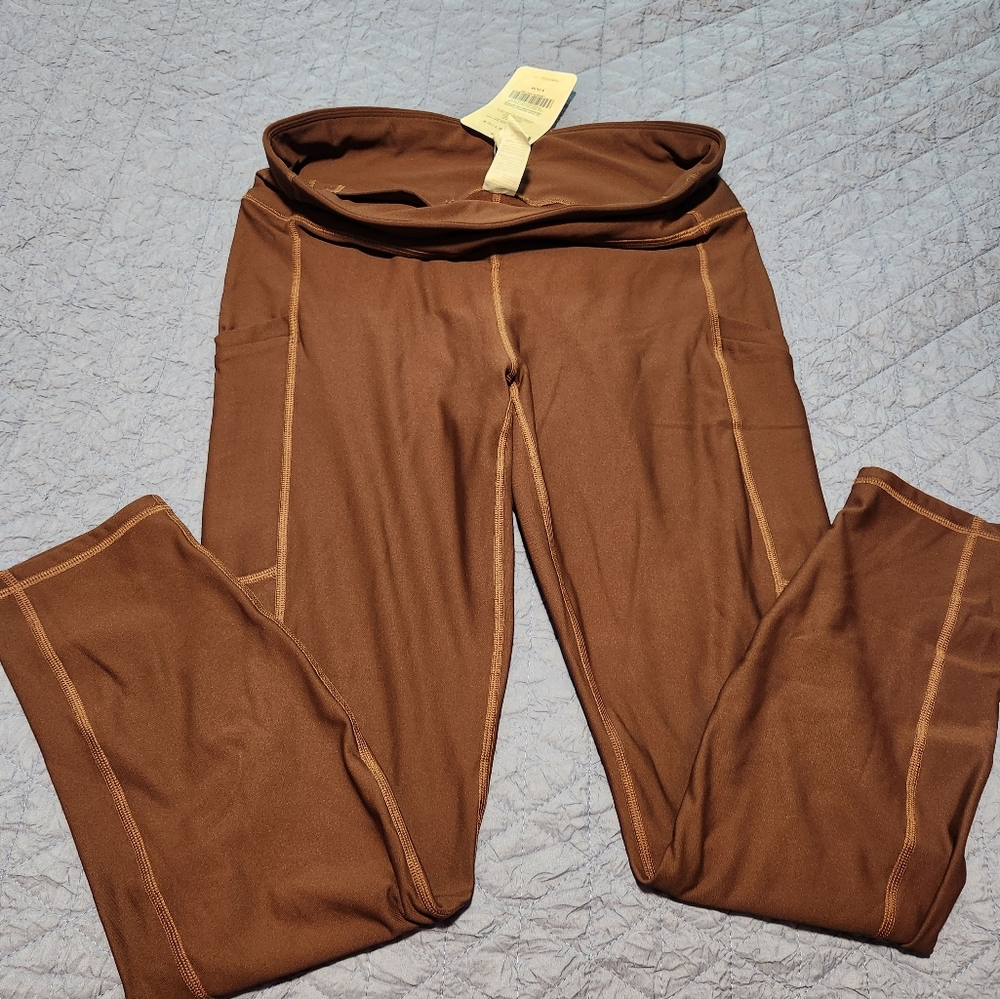 NWT fabletics Leggings